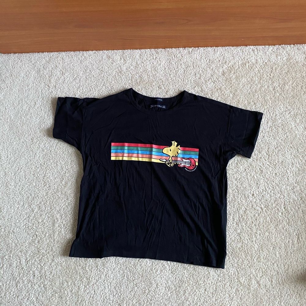 Abercrombie and Fitch graphic T